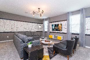 Wonderful 6 Bd w/ Game Room and Pool @ Solara Resort 8991 - image 3