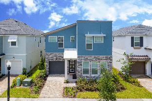Wonderful 6 Bd w/ Game Room and Pool @ Solara Resort 8991 - image 7