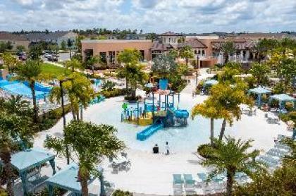 Wonderful 6 Bd w/ Game Room and Pool @ Solara Resort 8991 - image 9