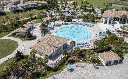 Stunning Four Bedroom w/ Screened Pool Close to Disney 1559 - image 9