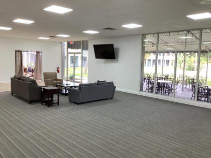 Heritage Park Inn - image 5