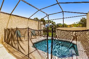 Vista: Beautiful 3 Bedroom TH in Gated Resort Comm - image 3