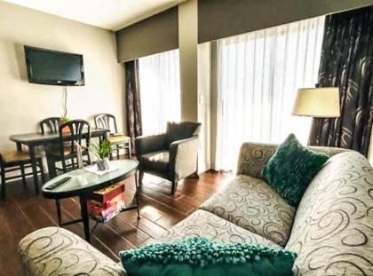 2BR Condo 1 mile from Universal - image 6