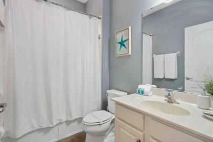 SUPER BIG- SLEEPs 30 w POOL & GAME ROOM - image 15