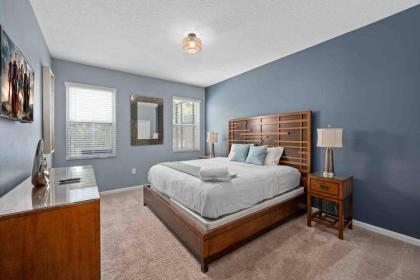 SUPER BIG- SLEEPs 30 w POOL & GAME ROOM - image 16