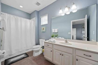 SUPER BIG- SLEEPs 30 w POOL & GAME ROOM - image 23