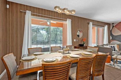 SUPER BIG- SLEEPs 30 w POOL & GAME ROOM - image 5