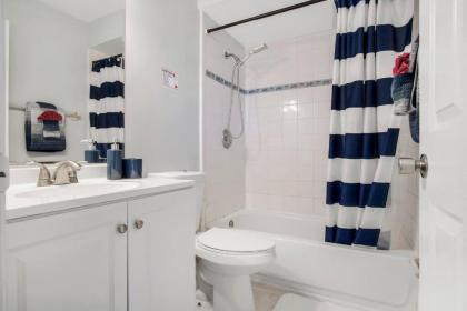 Cozy Orlando Stay With garden & Next to Disney Springs - image 11