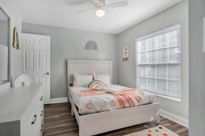 Cozy Orlando Stay With garden & Next to Disney Springs - image 7
