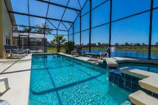 Home With a View! - image 6