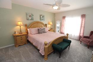Spacious 5 bed on Solana resort - image 4