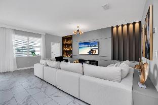 Orlando Villa 6309 - image 2