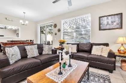 Orlando Townhome 6320 - image 3