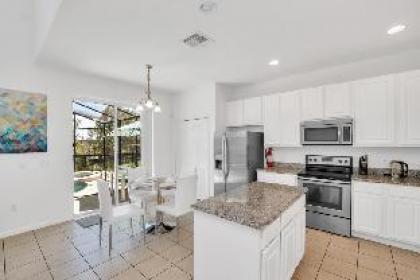 Orlando Villa 6325 - image 11
