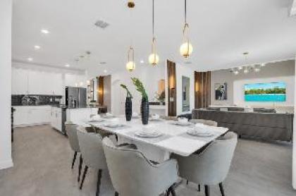 Orlando Villa 6352 - image 4