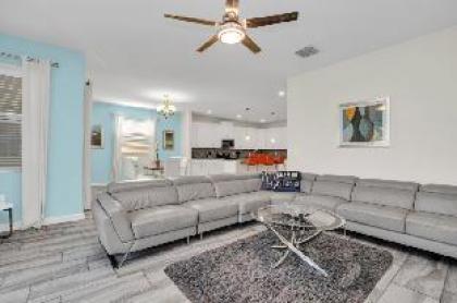 Orlando Villa 6341 - image 11
