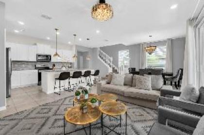Orlando Villa 6343 - image 2