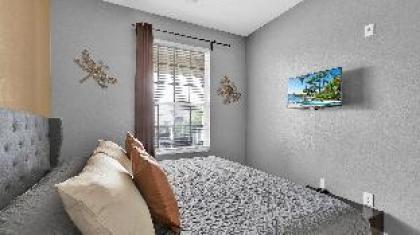 2301 butterfly palm way unit 301 - image 11