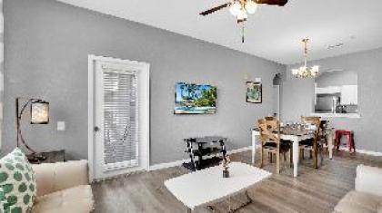 2301 butterfly palm way unit 301 - image 9