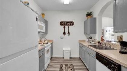 2302 butterfly palm way unit  203 - image 5