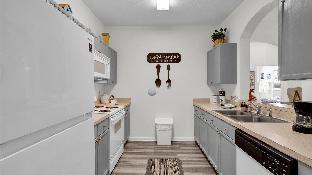 2302 butterfly palm way unit  203 - image 5