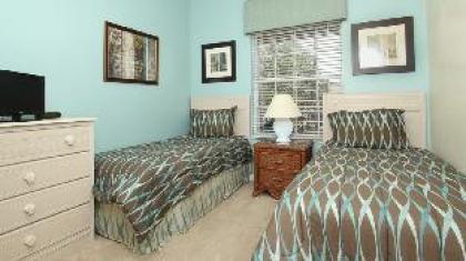 8107 coconut palm way unit 305 - image 3