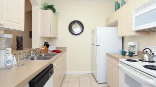 8107 coconut palm way unit 305 - image 4