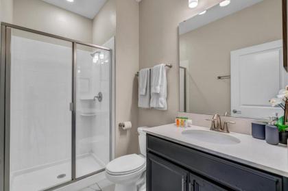Championsgate 469 - Stylish townhouse with private plunge pool near Disney - image 14