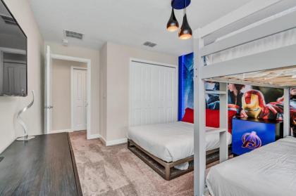 Championsgate 469 - Stylish townhouse with private plunge pool near Disney - image 19