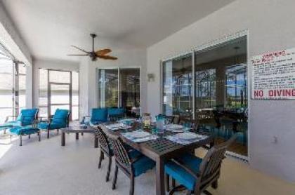 Luxury 5 Bed Pool Home - Golf Course Views 521 - image 11
