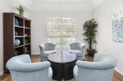 Luxury 5 Bed Pool Home - Golf Course Views 521 - image 12