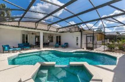 Luxury 5 Bed Pool Home - Golf Course Views 521 - image 19
