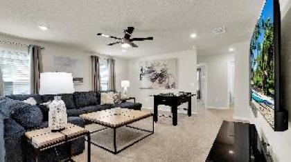 3441 lilac way  - image 9