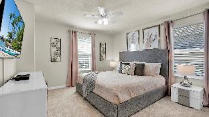 3437 lilac way  - image 11