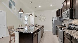 3437 lilac way  - image 2