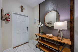 Champions Gate 4BR Retreat - image 2