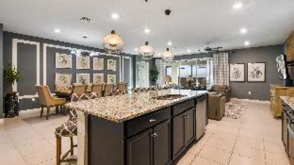 Windsor Island Quiet Home 2060 - image 15