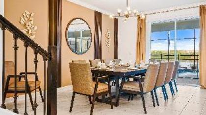 Storey Lake Fantastic Star Wars Villa With Lakeview 2913 - image 14