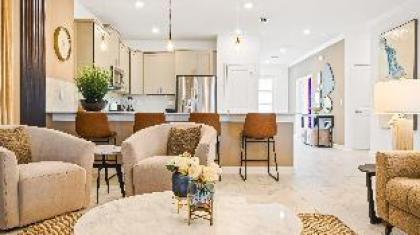 Storey Lake Fantastic Star Wars Villa With Lakeview 2913 - image 18