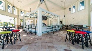Lakeview 6BR Pool SPA Home w/ Clubhouse Waterpark - image 5