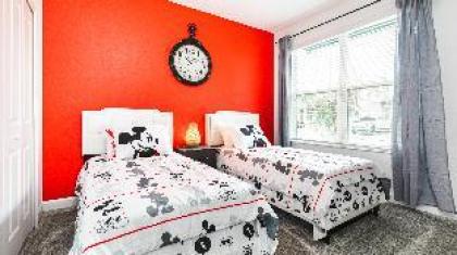 Champions Gate 5br Cozy Home With Pool 989 - image 15