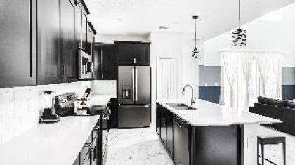 Champions Gate 5br Cozy Home With Pool 989 - image 8
