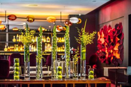 Hotel Marignan Champs-Elysees - image 16