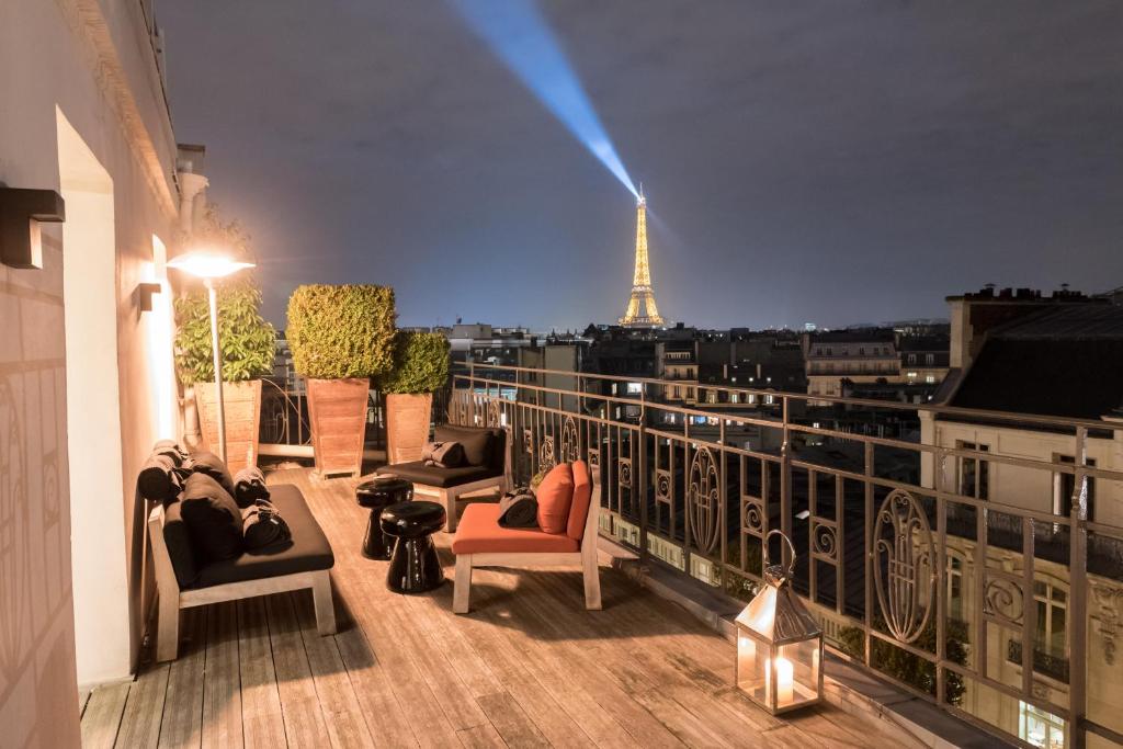 Hotel Marignan Champs-Elysees - image 2