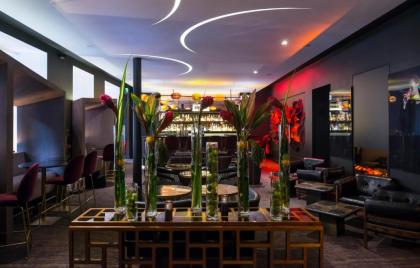 Hotel Marignan Champs-Elysees - image 20