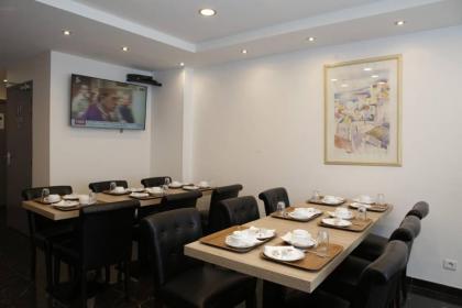 Luxor Bastille Hotel - image 13