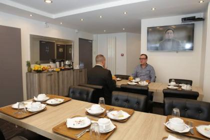 Luxor Bastille Hotel - image 15
