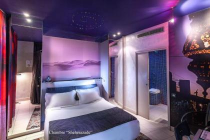Apostrophe Hotel - image 11