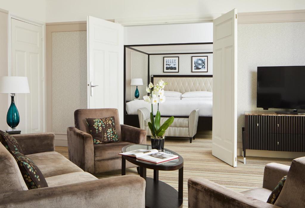 Paris Marriott Opera Ambassador Hotel - image 7