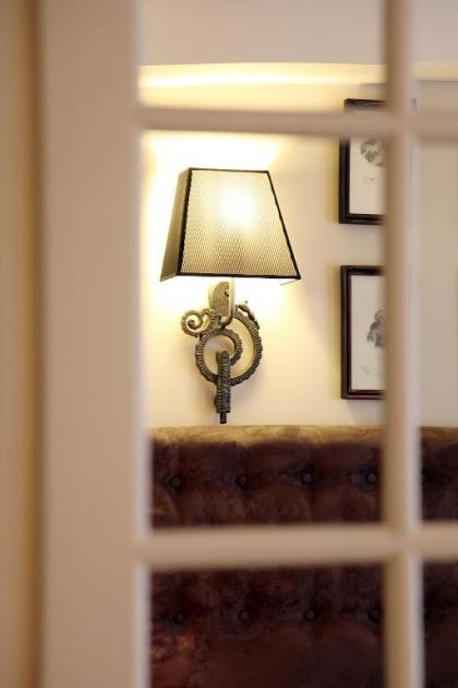 Hotel Saint-Louis Marais - image 5